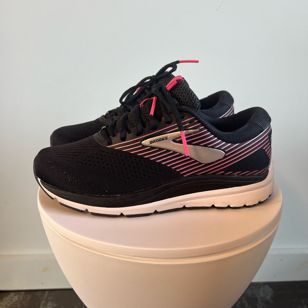 Brooks 14 sneakers - Picture 9 of 9